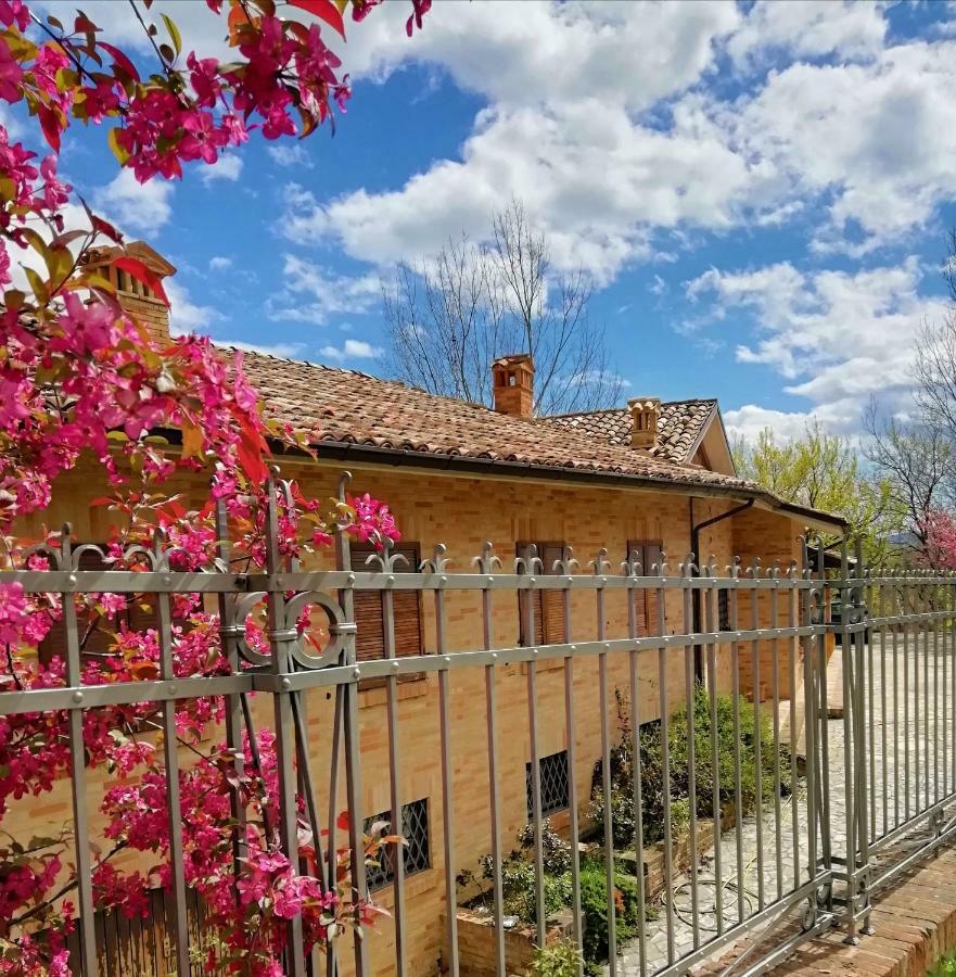 サルナーノ Luci Sui Monti Bed & Breakfast エクステリア 写真